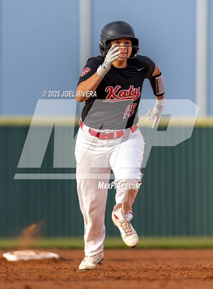 Thumbnail 1 in Katy @ Jordan photogallery.