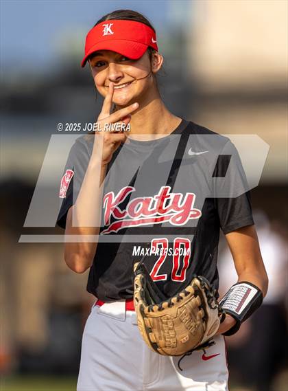 Thumbnail 1 in Katy @ Jordan photogallery.