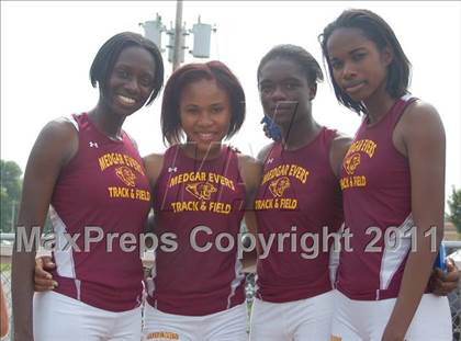 Thumbnail 3 in NYSPHSAA Track & Field Championships (Awards) photogallery.