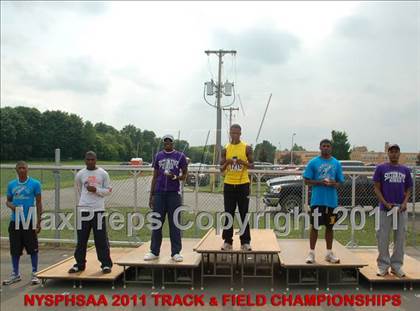 Thumbnail 1 in NYSPHSAA Track & Field Championships (Awards) photogallery.