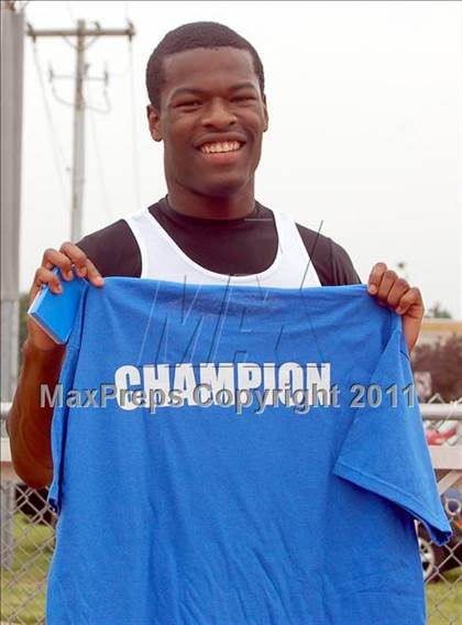 Thumbnail 3 in NYSPHSAA Track & Field Championships (Awards) photogallery.
