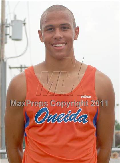 Thumbnail 2 in NYSPHSAA Track & Field Championships (Awards) photogallery.