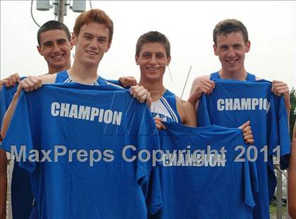 Thumbnail 1 in NYSPHSAA Track & Field Championships (Awards) photogallery.