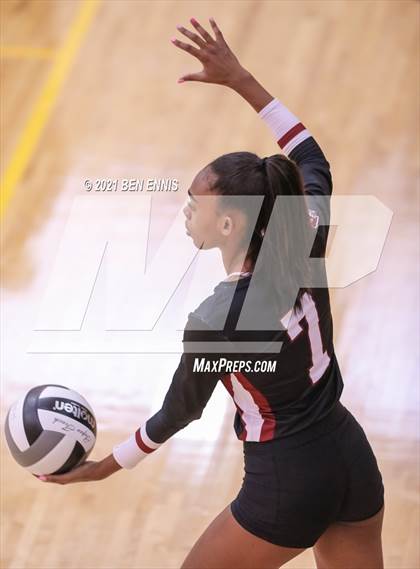 Thumbnail 3 in Whitewater vs Hampton and Upson-Lee photogallery.