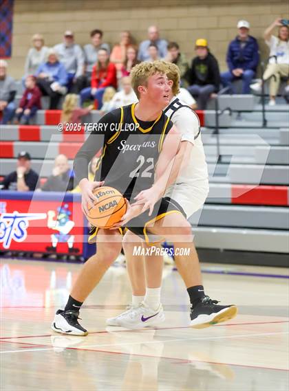 Thumbnail 2 in Roy vs. Emery (Ben Lomond Pepsi Classic) photogallery.