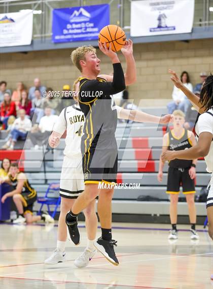 Thumbnail 1 in Roy vs. Emery (Ben Lomond Pepsi Classic) photogallery.