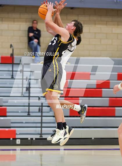 Thumbnail 2 in Roy vs. Emery (Ben Lomond Pepsi Classic) photogallery.