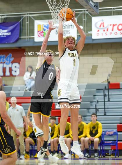 Thumbnail 2 in Roy vs. Emery (Ben Lomond Pepsi Classic) photogallery.