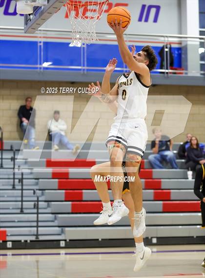 Thumbnail 3 in Roy vs. Emery (Ben Lomond Pepsi Classic) photogallery.