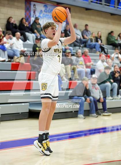 Thumbnail 1 in Roy vs. Emery (Ben Lomond Pepsi Classic) photogallery.