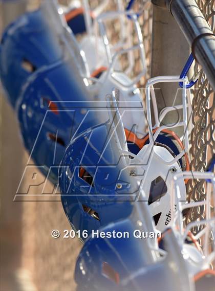 Thumbnail 2 in Villa Park vs La Habra (Alan Dugard Classic) photogallery.