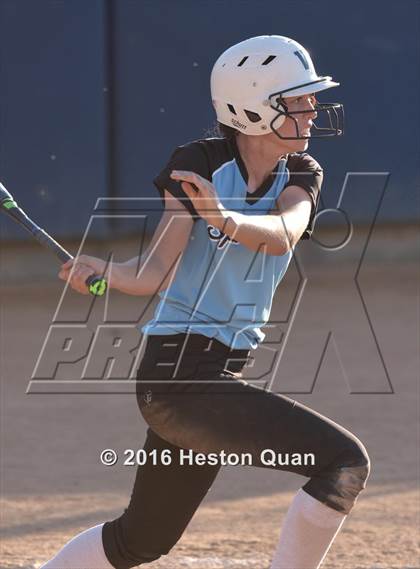 Thumbnail 2 in Villa Park vs La Habra (Alan Dugard Classic) photogallery.