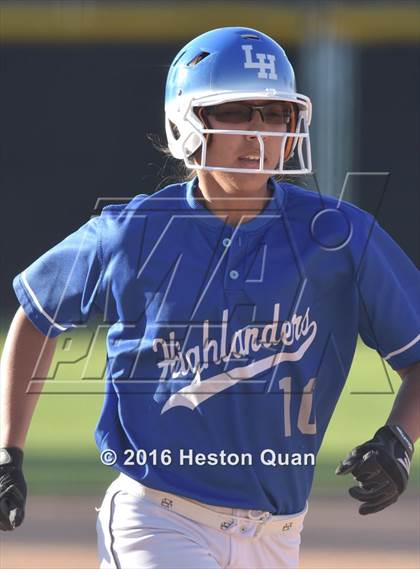 Thumbnail 1 in Villa Park vs La Habra (Alan Dugard Classic) photogallery.