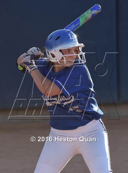 Thumbnail 2 in Villa Park vs La Habra (Alan Dugard Classic) photogallery.