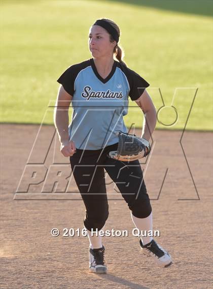 Thumbnail 1 in Villa Park vs La Habra (Alan Dugard Classic) photogallery.