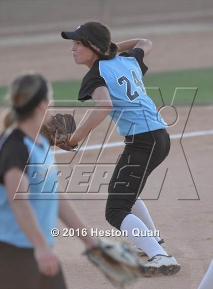 Thumbnail 1 in Villa Park vs La Habra (Alan Dugard Classic) photogallery.