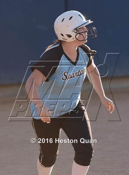 Thumbnail 2 in Villa Park vs La Habra (Alan Dugard Classic) photogallery.