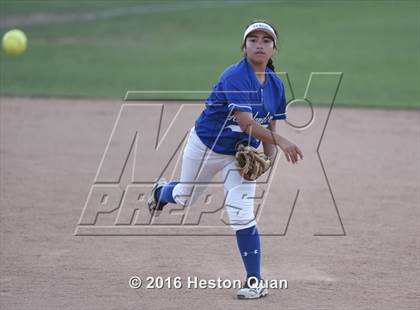 Thumbnail 2 in Villa Park vs La Habra (Alan Dugard Classic) photogallery.