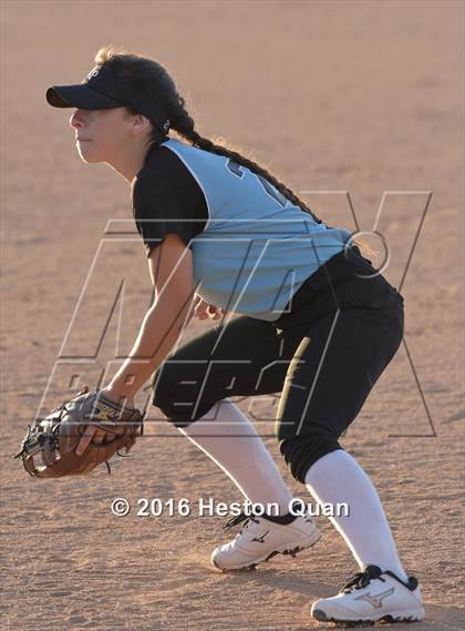 Thumbnail 2 in Villa Park vs La Habra (Alan Dugard Classic) photogallery.