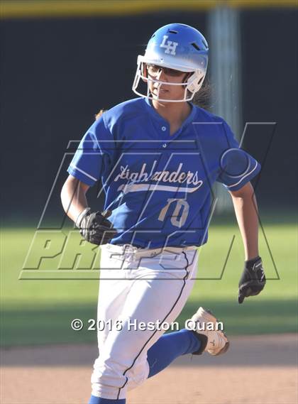 Thumbnail 1 in Villa Park vs La Habra (Alan Dugard Classic) photogallery.