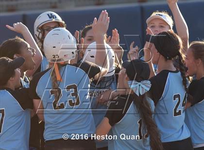 Thumbnail 2 in Villa Park vs La Habra (Alan Dugard Classic) photogallery.