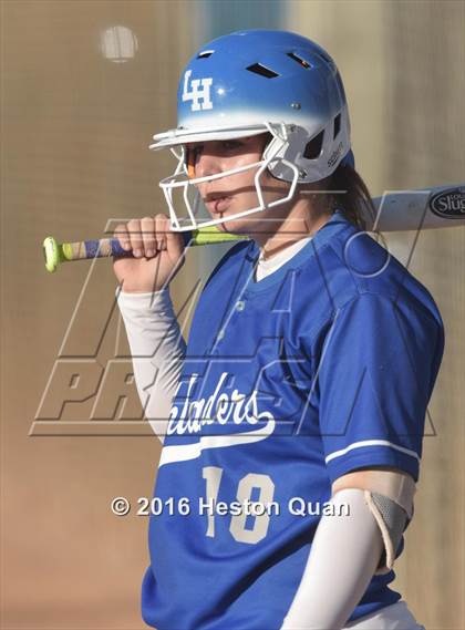 Thumbnail 2 in Villa Park vs La Habra (Alan Dugard Classic) photogallery.