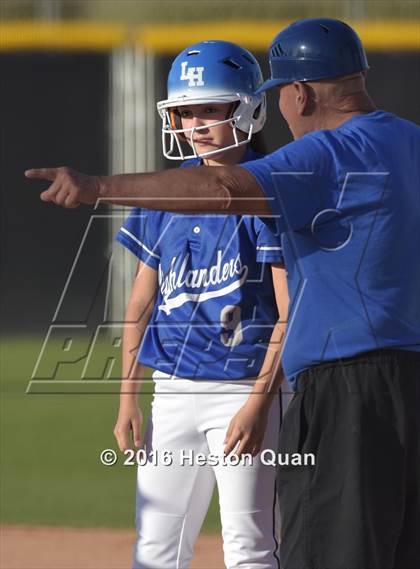 Thumbnail 2 in Villa Park vs La Habra (Alan Dugard Classic) photogallery.