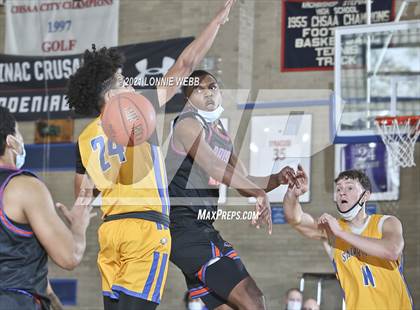 Thumbnail 2 in St. Raymond vs St. Peter's (CHSAA Spring Tournament) photogallery.