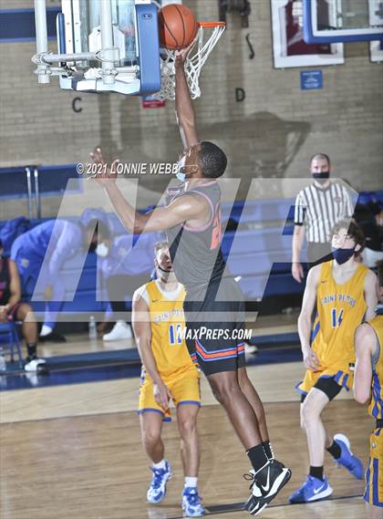 Thumbnail 3 in St. Raymond vs St. Peter's (CHSAA Spring Tournament) photogallery.