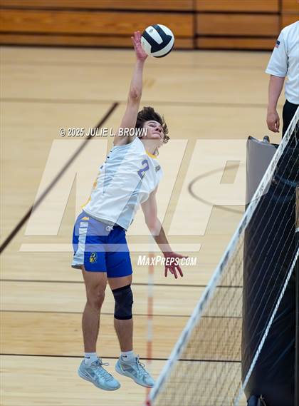 Thumbnail 3 in Carroll vs. Homestead (IHSAA Peru Regional) photogallery.