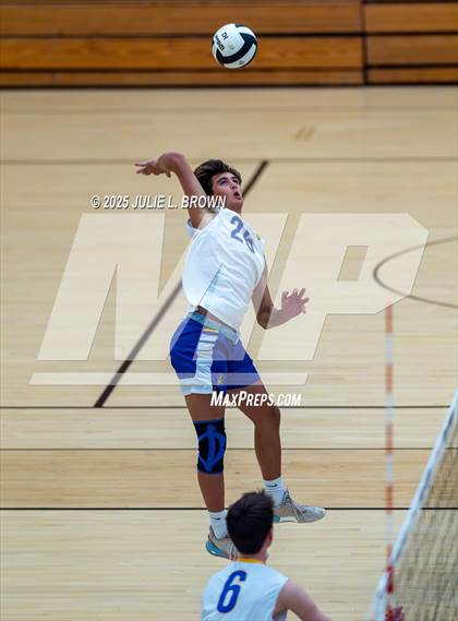 Thumbnail 1 in Carroll vs. Homestead (IHSAA Peru Regional) photogallery.