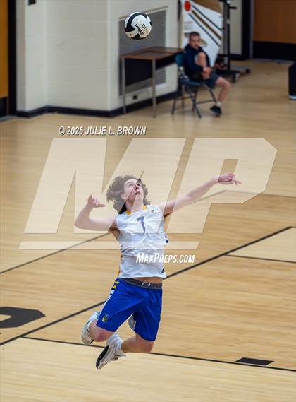 Thumbnail 1 in Carroll vs. Homestead (IHSAA Peru Regional) photogallery.