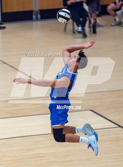 Thumbnail 1 in Carroll vs. Homestead (IHSAA Peru Regional) photogallery.