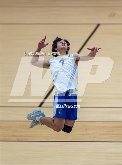 Thumbnail 1 in Carroll vs. Homestead (IHSAA Peru Regional) photogallery.
