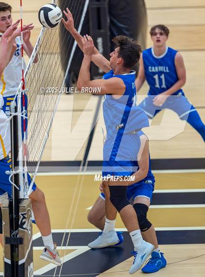 Thumbnail 2 in Carroll vs. Homestead (IHSAA Peru Regional) photogallery.