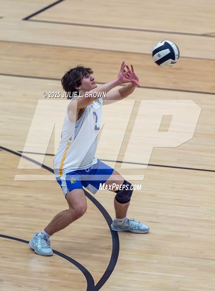 Thumbnail 2 in Carroll vs. Homestead (IHSAA Peru Regional) photogallery.