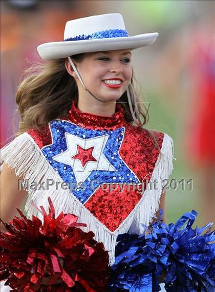 Thumbnail 3 in Lake Travis vs. Westlake photogallery.