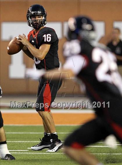 Thumbnail 2 in Lake Travis vs. Westlake photogallery.