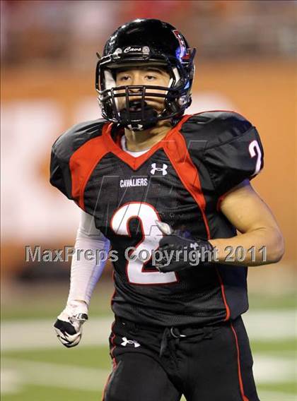 Thumbnail 3 in Lake Travis vs. Westlake photogallery.
