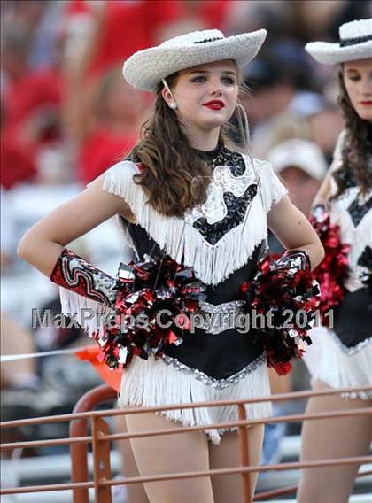 Thumbnail 3 in Lake Travis vs. Westlake photogallery.