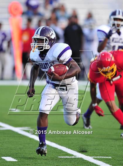 Thumbnail 1 in Wheatley vs Yates photogallery.