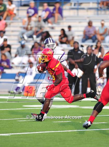 Thumbnail 2 in Wheatley vs Yates photogallery.