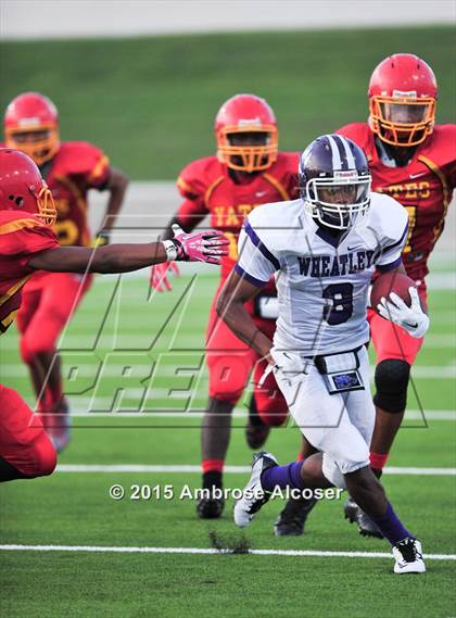 Thumbnail 2 in Wheatley vs Yates photogallery.