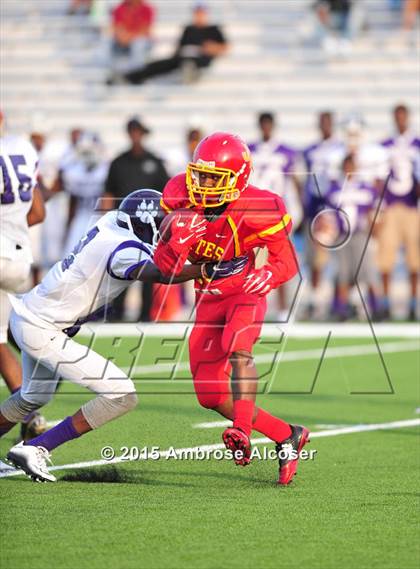 Thumbnail 1 in Wheatley vs Yates photogallery.