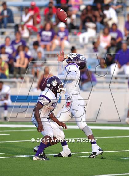 Thumbnail 1 in Wheatley vs Yates photogallery.