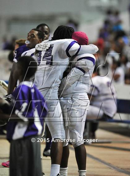Thumbnail 3 in Wheatley vs Yates photogallery.
