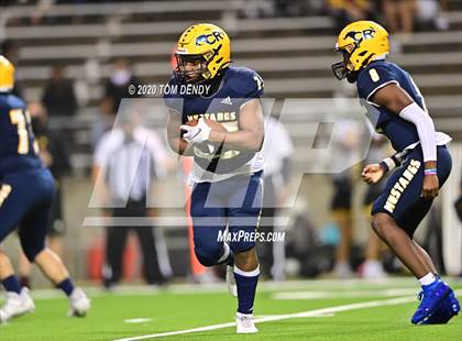 Thumbnail 2 in Klein Oak vs Cy Ranch (UIL 6A Bi-District Playoff) photogallery.