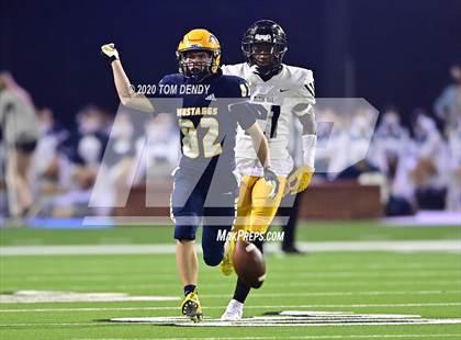 Thumbnail 3 in Klein Oak vs Cy Ranch (UIL 6A Bi-District Playoff) photogallery.