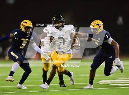 Thumbnail 1 in Klein Oak vs Cy Ranch (UIL 6A Bi-District Playoff) photogallery.