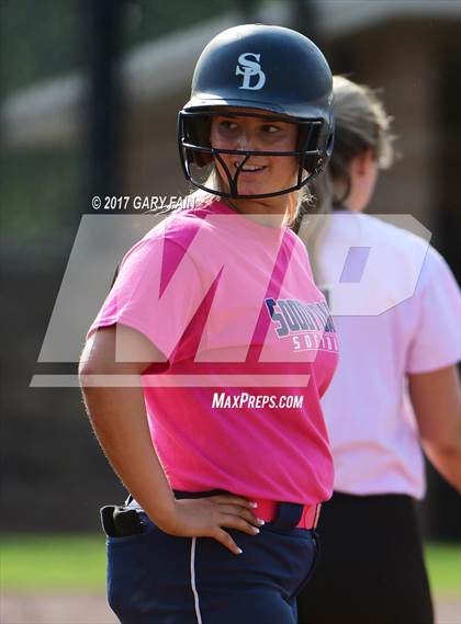 Thumbnail 3 in Hixson @ Soddy Daisy photogallery.